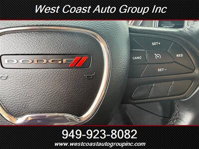 2022 Dodge Charger SXT   - Photo 16 - Costa Mesa, CA 92626