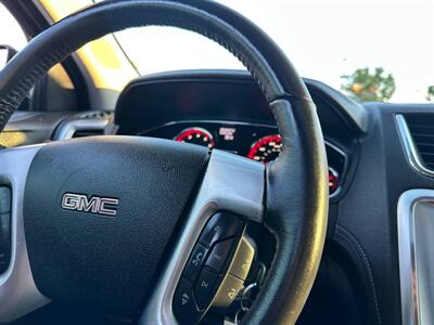 2015 GMC Acadia SLT-1   - Photo 18 - Costa Mesa, CA 92626