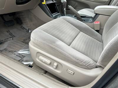 2005 Toyota Camry LE   - Photo 9 - Costa Mesa, CA 92626