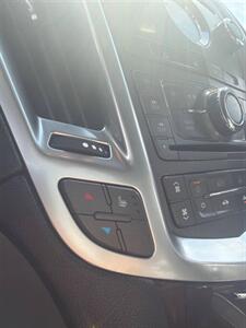 2012 Cadillac SRX Luxury Collection   - Photo 23 - Costa Mesa, CA 92626