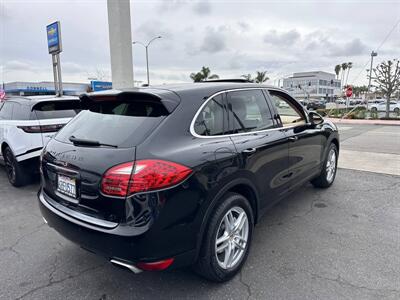 2011 Porsche Cayenne S   - Photo 3 - Costa Mesa, CA 92626