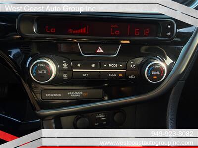 2015 Kia Optima Hybrid LX - Photo 19 - Costa Mesa, CA 92626