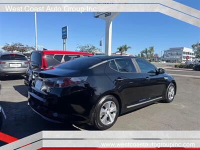 2015 Kia Optima Hybrid LX - Photo 5 - Costa Mesa, CA 92626