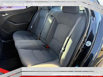 2015 Kia Optima Hybrid LX - Photo 9 - Costa Mesa, CA 92626