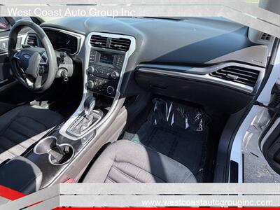2016 Ford Fusion Hybrid SE   - Photo 8 - Costa Mesa, CA 92626