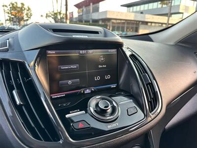 2014 Ford Escape Titanium   - Photo 11 - Costa Mesa, CA 92626