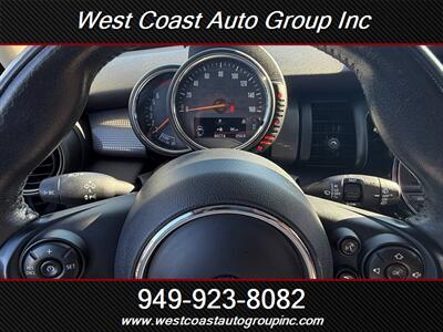 2017 MINI Hardtop 4 Door Cooper - Photo 14 - Costa Mesa, CA 92626