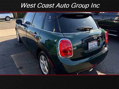 2017 MINI Hardtop 4 Door Cooper - Photo 5 - Costa Mesa, CA 92626