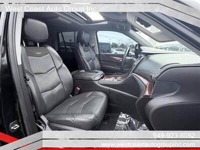 2017 Cadillac Escalade Luxury   - Photo 10 - Costa Mesa, CA 92626