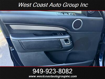 2020 Land Rover Discovery HSE   - Photo 18 - Costa Mesa, CA 92626