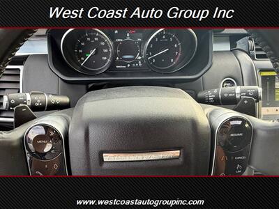 2020 Land Rover Discovery Landmark Edition   - Photo 26 - Costa Mesa, CA 92626