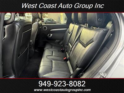 2020 Land Rover Discovery Landmark Edition   - Photo 15 - Costa Mesa, CA 92626