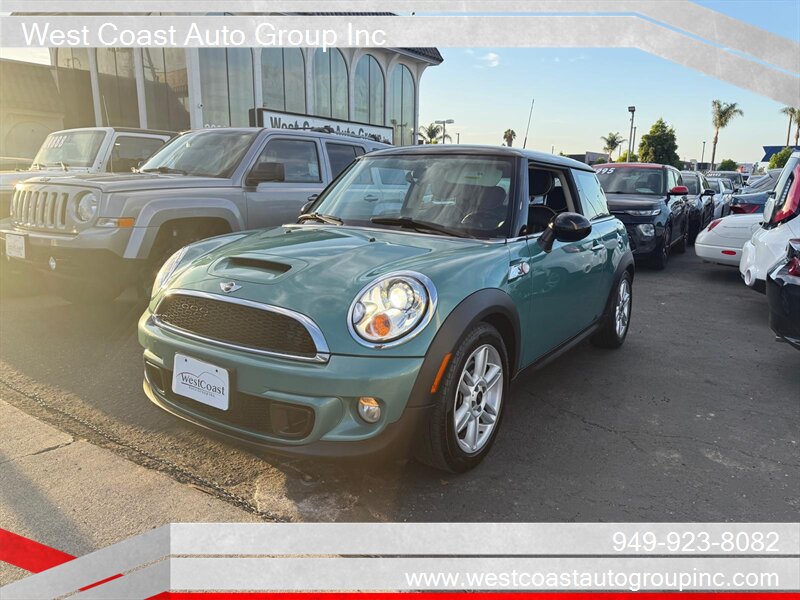 2012 MINI Cooper Hardtop S   - Photo 1 - Costa Mesa, CA 92626