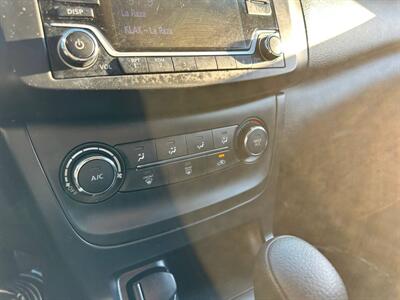2018 Nissan Sentra S   - Photo 11 - Costa Mesa, CA 92626