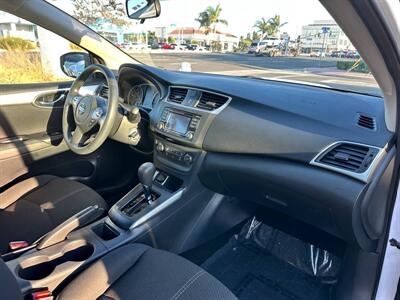 2018 Nissan Sentra S   - Photo 6 - Costa Mesa, CA 92626