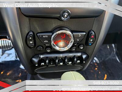 2015 MINI Countryman Cooper S   - Photo 18 - Costa Mesa, CA 92626