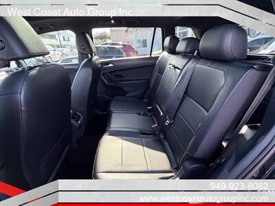 2019 Volkswagen Tiguan SEL R-Line Jet-Black   - Photo 13 - Costa Mesa, CA 92626