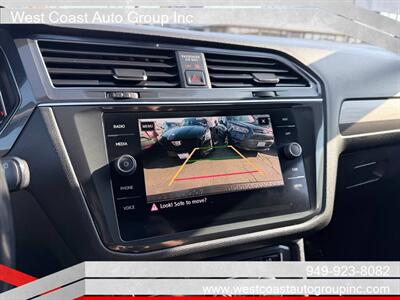 2019 Volkswagen Tiguan SEL R-Line Jet-Black   - Photo 17 - Costa Mesa, CA 92626