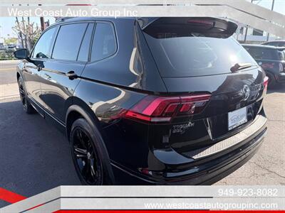 2019 Volkswagen Tiguan SEL R-Line Jet-Black   - Photo 4 - Costa Mesa, CA 92626