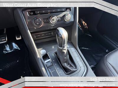 2019 Volkswagen Tiguan SEL R-Line Jet-Black   - Photo 19 - Costa Mesa, CA 92626