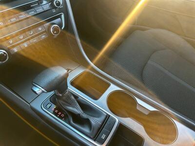 2020 Kia Optima LX   - Photo 15 - Costa Mesa, CA 92626
