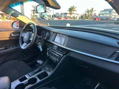 2020 Kia Optima LX   - Photo 6 - Costa Mesa, CA 92626