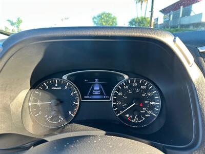 2017 Nissan Pathfinder S   - Photo 16 - Costa Mesa, CA 92626