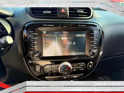 2016 Kia Soul ! - Photo 15 - Costa Mesa, CA 92626