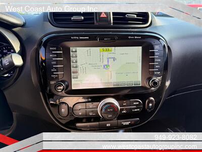 2016 Kia Soul ! - Photo 16 - Costa Mesa, CA 92626
