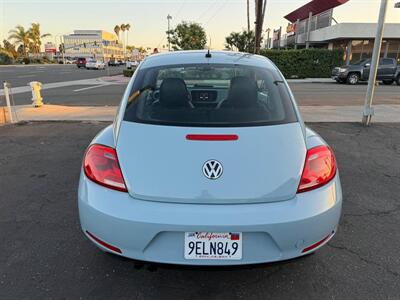 2013 Volkswagen Beetle-Classic 2.5L PZEV   - Photo 16 - Costa Mesa, CA 92626