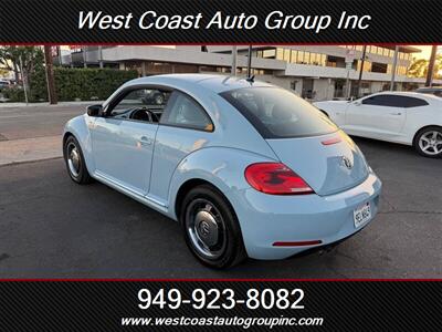 2013 Volkswagen Beetle 2.5L PZEV   - Photo 3 - Costa Mesa, CA 92626