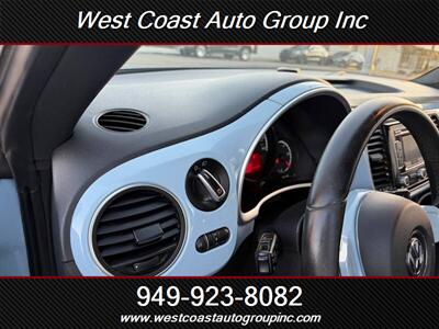 2013 Volkswagen Beetle 2.5L PZEV   - Photo 11 - Costa Mesa, CA 92626