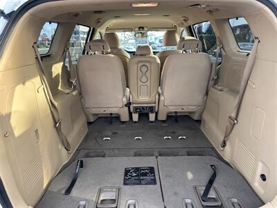 2016 Kia Sedona LX Plus   - Photo 8 - Costa Mesa, CA 92626