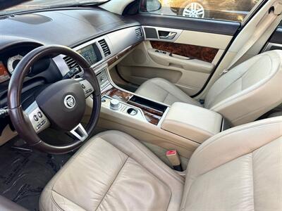 2011 Jaguar XF   - Photo 5 - Costa Mesa, CA 92626