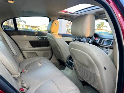 2011 Jaguar XF   - Photo 7 - Costa Mesa, CA 92626