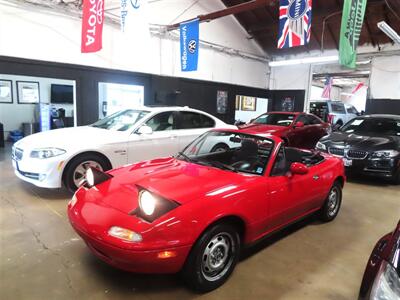 1990 Mazda MX-5 Miata   - Photo 1 - Costa Mesa, CA 92626