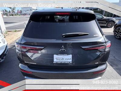 2025 Mitsubishi Outlander SE   - Photo 22 - Costa Mesa, CA 92626