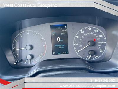 2025 Toyota Corolla LE   - Photo 17 - Costa Mesa, CA 92626