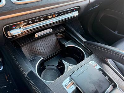 2020 Mercedes-Benz GLE 350   - Photo 27 - Costa Mesa, CA 92626