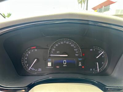 2017 Cadillac XT5 Luxury   - Photo 31 - Costa Mesa, CA 92626