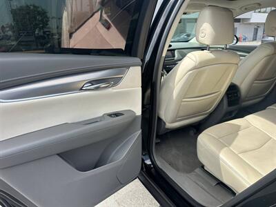 2017 Cadillac XT5 Luxury   - Photo 12 - Costa Mesa, CA 92626