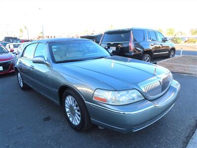 2005 Lincoln Town Car Signature   - Photo 2 - Costa Mesa, CA 92626