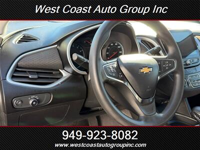 2023 Chevrolet Malibu LT - Photo 14 - Costa Mesa, CA 92626