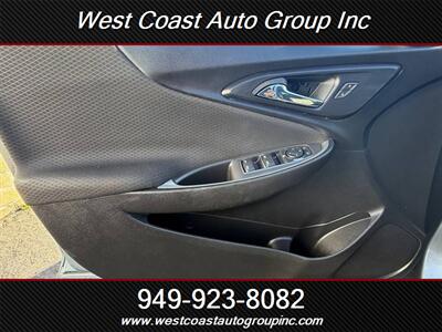 2023 Chevrolet Malibu LT - Photo 18 - Costa Mesa, CA 92626