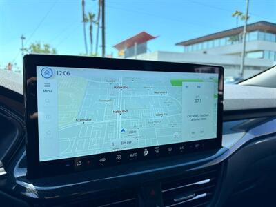 2025 Ford Escape Hybrid ST-Line   - Photo 15 - Costa Mesa, CA 92626
