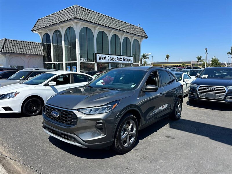 2025 Ford Escape Hybrid ST-Line - Photo 1 - Costa Mesa, CA 92626