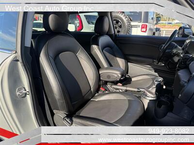 2015 MINI Hardtop 2 Door Cooper - Photo 10 - Costa Mesa, CA 92626