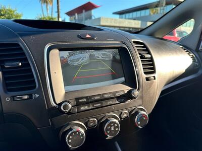 2017 Kia Forte5 LX   - Photo 16 - Costa Mesa, CA 92626