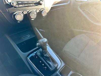 2017 Kia Forte5 LX   - Photo 14 - Costa Mesa, CA 92626