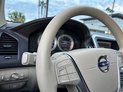 2013 Volvo XC60 3.2   - Photo 21 - Costa Mesa, CA 92626